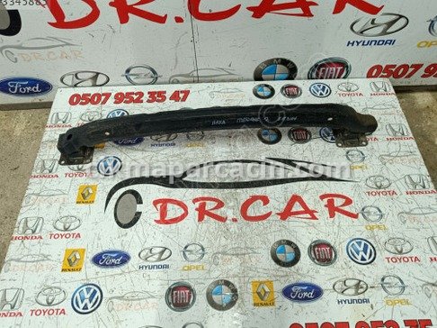 Renault Megane Arka Tampon Demiri çıkma parça