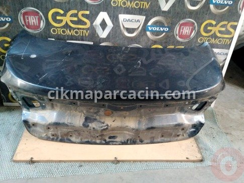 Renault Megane Bagaj Kapağı çıkma parça
