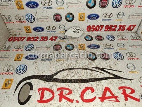 Renault Megane Çeki Demiri çıkma parça