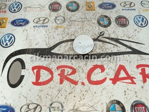Renault Megane Çeki Demir Kapağı çıkma parça