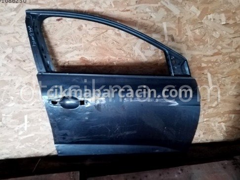 Renault Megane Sağ Ön Kapı çıkma parça