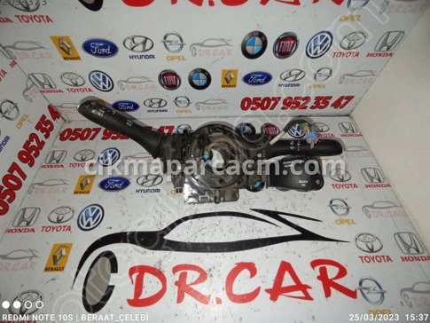Renault Megane Sinyal çıkma parça