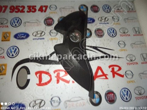 Renault Megane Göğüs çıkma parça