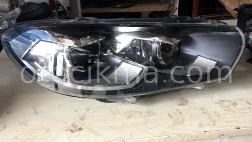 Volkswagen Scirocco Sağ Ön Far çıkma parça - Bulut Otomotiv Orjinal Çıkma ve Yedek Parça İzmir