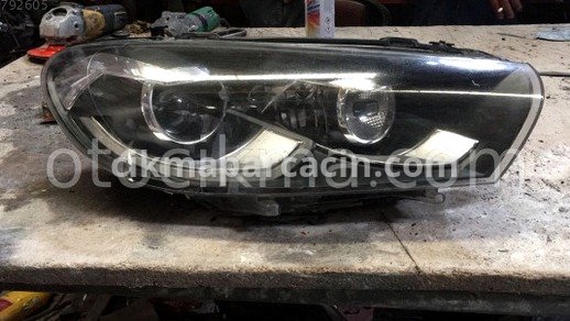 Volkswagen Scirocco Sağ Ön Far çıkma parça