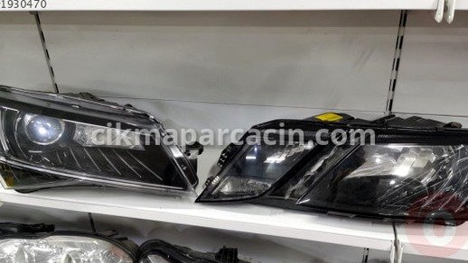 Skoda Octavia Sol Ön Far çıkma parça