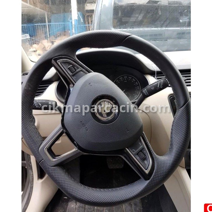 Skoda Octavia Direksiyon Simidi çıkma parça