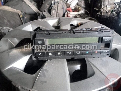 Skoda Superb Klima Kontrol Paneli çıkma parça