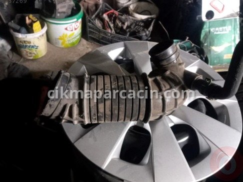 Skoda Superb Turbo Borusu çıkma parça