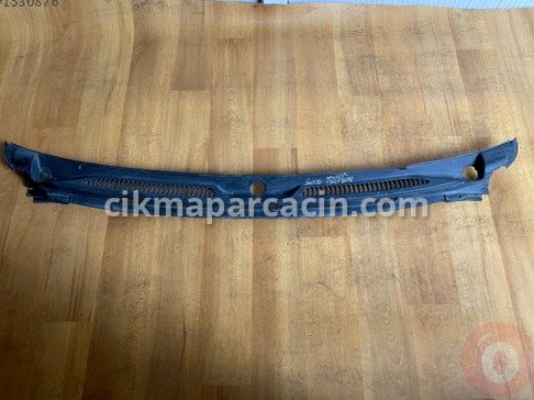 Suzuki Vitara Ön Cam çıkma parça