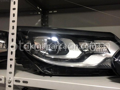 Volkswagen Tiguan Sol Ön Far çıkma parça