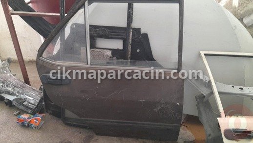 Tofaş Şahin Sağ Arka Kapı çıkma parça