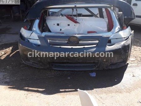 Toyota Corolla Ön Tampon çıkma parça