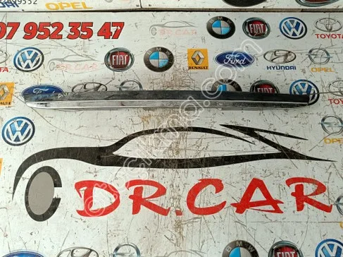 Toyota Auris Bagaj Çıtası çıkma parça - DR CAR OTO ÇIKMA PARÇA Adana
