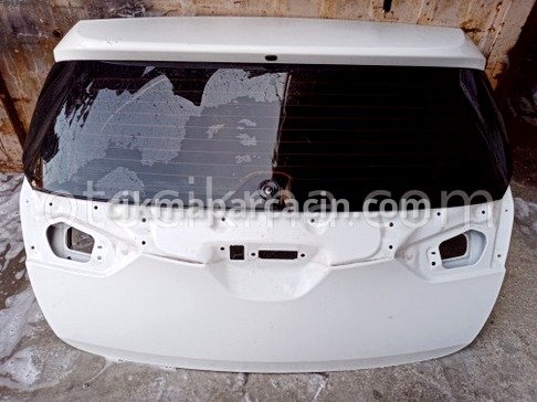 Toyota Auris Bagaj Kapağı çıkma parça