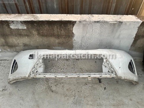 Toyota Auris Ön Tampon çıkma parça