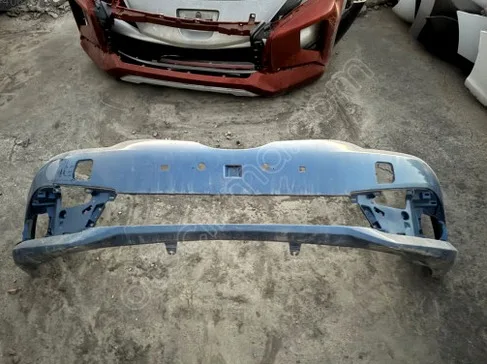 Toyota Auris Ön Tampon çıkma parça