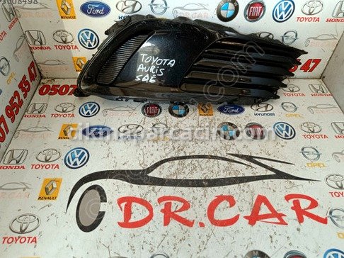 Toyota Auris Sis Kapağı çıkma parça