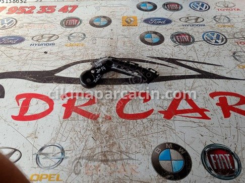 Toyota Corolla Tampon Braketi çıkma parça