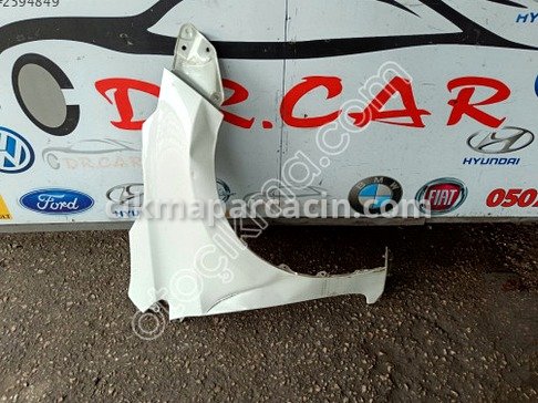Toyota Corolla Sağ Ön Çamurluk çıkma parça