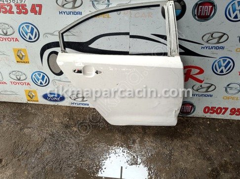 Toyota Corolla Sağ Arka Kapı çıkma parça