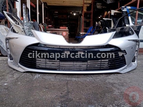 Toyota Corolla Ön Tampon çıkma parça