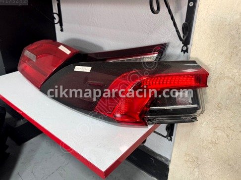 Toyota Corolla Sol Stop çıkma parça