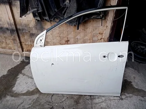 Toyota Corolla Sol Ön Kapı çıkma parça - DR CAR OTO ÇIKMA PARÇA Adana