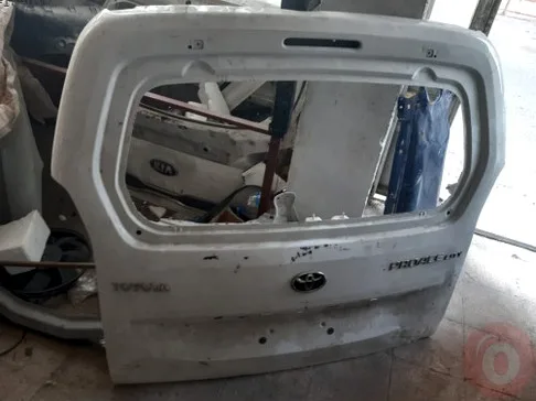 Toyota Proace City Bagaj Kapağı çıkma parça