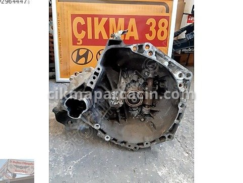Toyota Yaris Şanzıman Komple çıkma parça