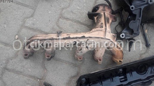 Volkswagen Transporter Egzoz Manifoldu çıkma parça
