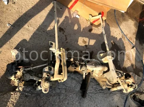 Volkswagen Transporter Salıncak çıkma parça - Bulut Otomotiv Orjinal Çıkma ve Yedek Parça İzmir