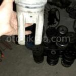 Volkswagen Transporter Motor Takozu & Kulağı çıkma parça - Bulut Otomotiv Orjinal Çıkma ve Yedek Parça İzmir