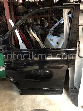 Volkswagen Transporter Sol Ön Kapı çıkma parça - Bulut Otomotiv Orjinal Çıkma ve Yedek Parça İzmir