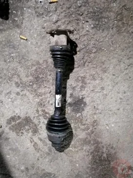 Volkswagen Golf Aks çıkma parça - Bulut Otomotiv Orjinal Çıkma ve Yedek Parça İzmir