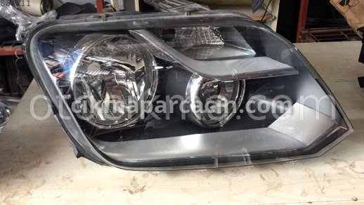 Volkswagen Amarok Sağ Ön Far çıkma parça