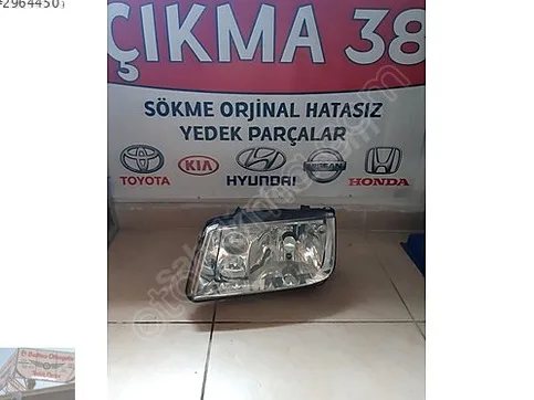 Volkswagen Touran Sol Ön Far çıkma parça - Baltacı Otomotiv Çıkma38 Kayseri
