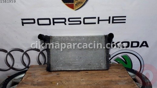 Volkswagen Caddy Turbo Radyatörü çıkma parça