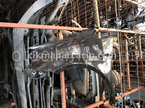 Volkswagen Caddy Sol Ön Çamurluk çıkma parça