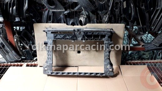 Volkswagen Caddy Ön Panel çıkma parça