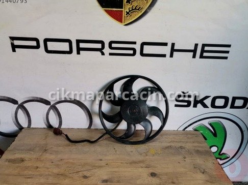 Volkswagen Caddy Fan Motoru çıkma parça
