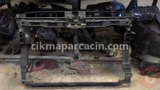 Volkswagen Caddy Ön Panel çıkma parça