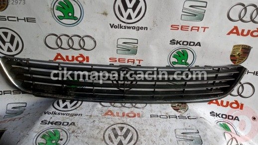 Volkswagen Caddy Tampon Izgarası çıkma parça