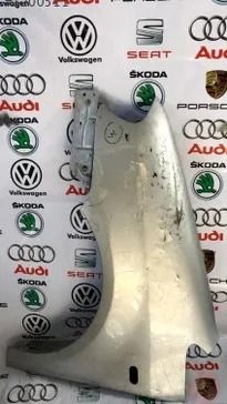 Volkswagen Caddy Sol Ön Çamurluk çıkma parça - Bulut Otomotiv Orjinal Çıkma ve Yedek Parça İzmir