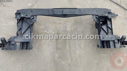 Volkswagen Crafter Ön Panel çıkma parça
