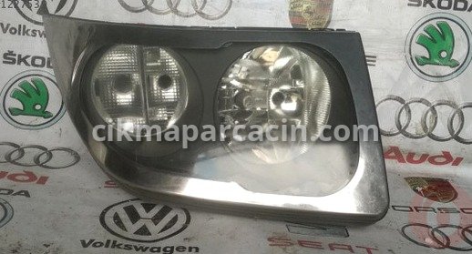 Volkswagen Crafter Sağ Ön Far çıkma parça