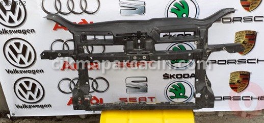 Volkswagen Golf Ön Panel çıkma parça
