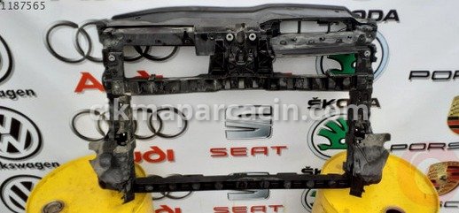 Volkswagen Golf Ön Panel çıkma parça