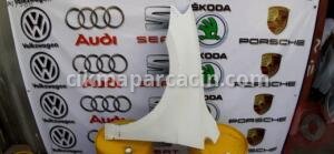 VOLKSWAGEN GOLF 7 ÇAMURLUK ORJİNAL ÇIKMA PARÇA | ÇIKMA PARÇA