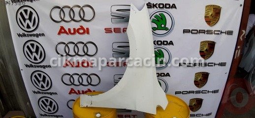 Volkswagen Golf Arka Çamurluk çıkma parça